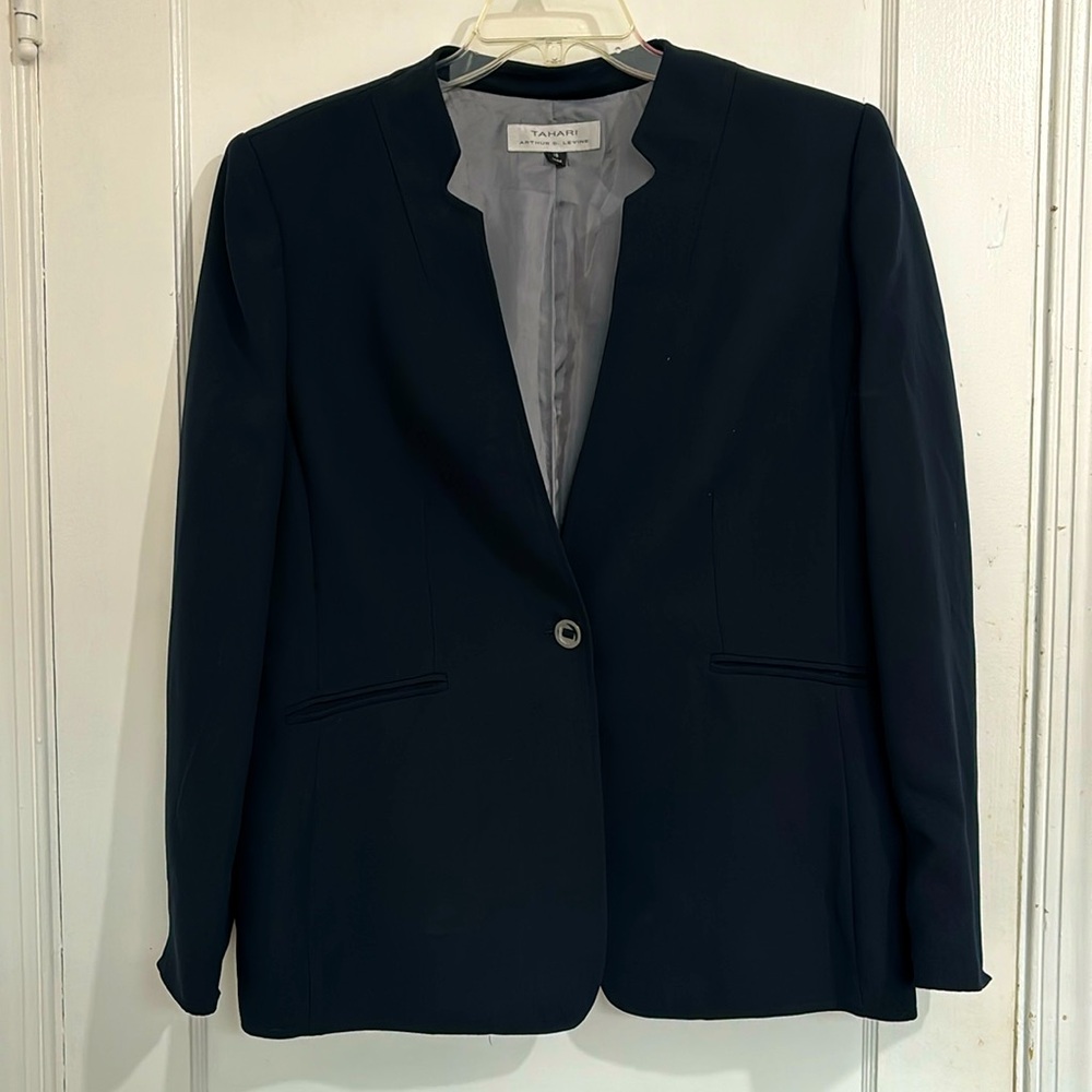Tahari Size 18 Navy 1 button Blazer